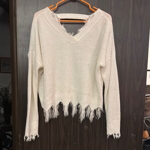 “Full Circle Trends with Love” Frayed Hem White Sweater, Sz L